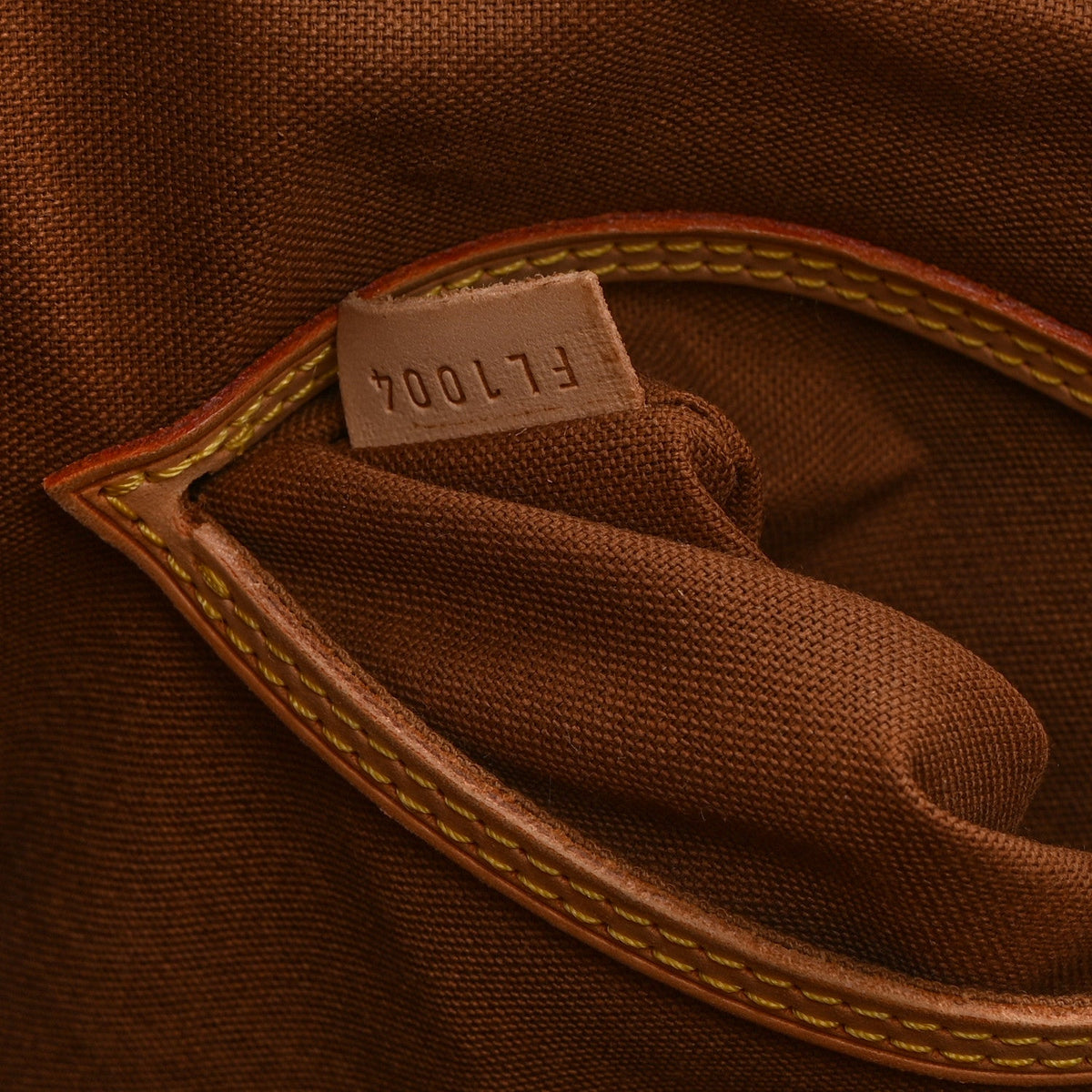 Monogram Alma PM