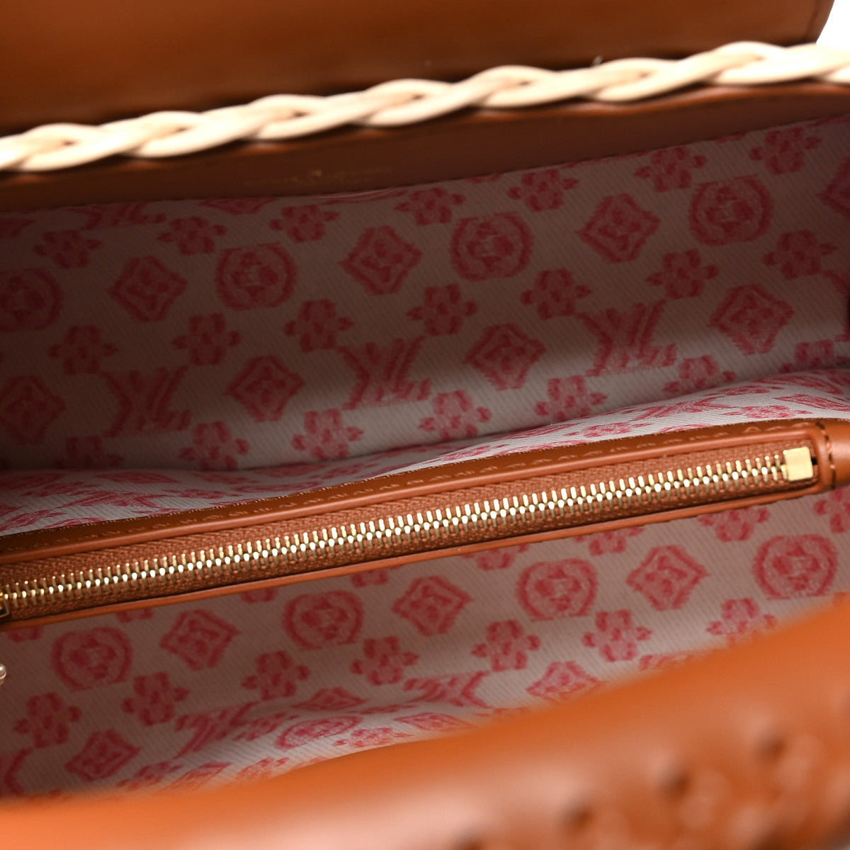 Rattan Calfskin Capucines BB Tan
