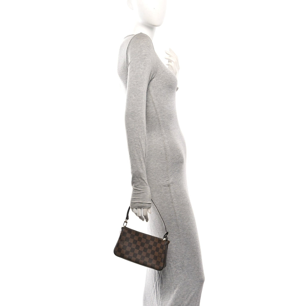 Damier Ebene Navona Pochette Accessories