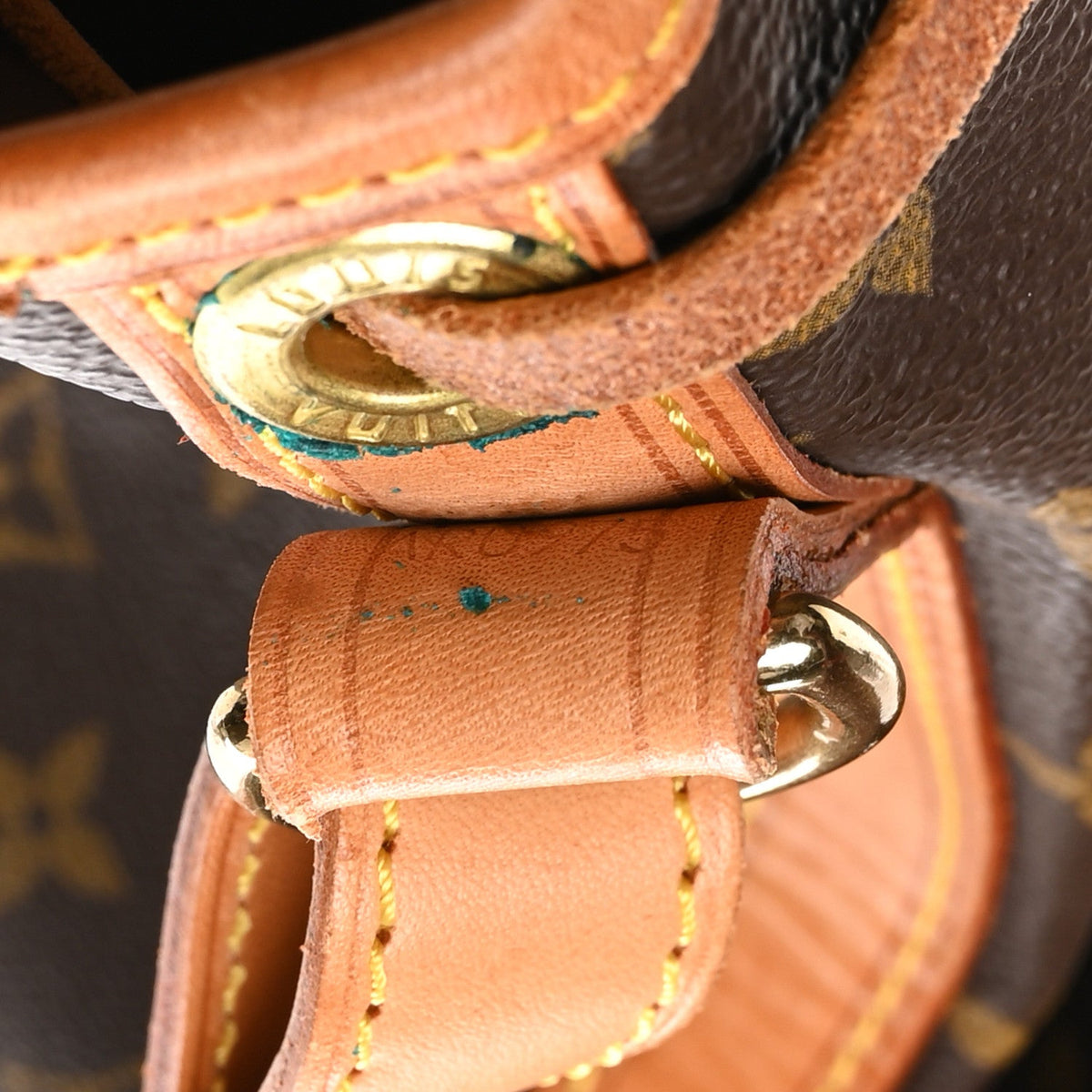 Monogram Noe