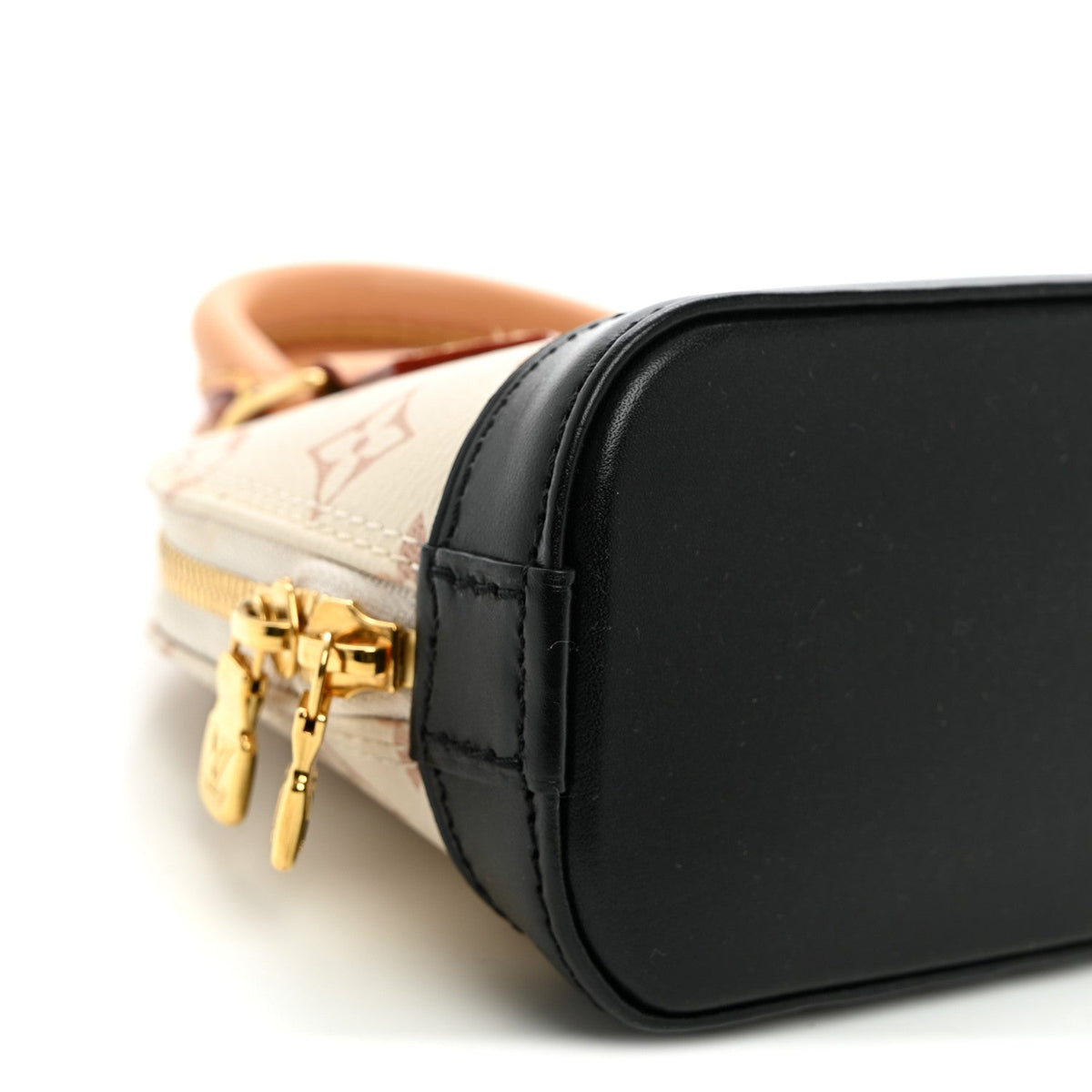 Monogram Dune Nano Alma