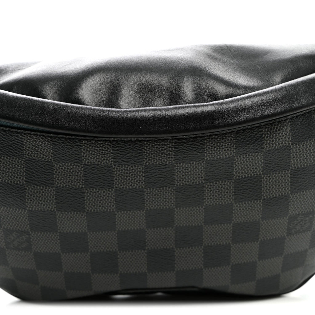 Damier Graphite Discovery Bumbag
