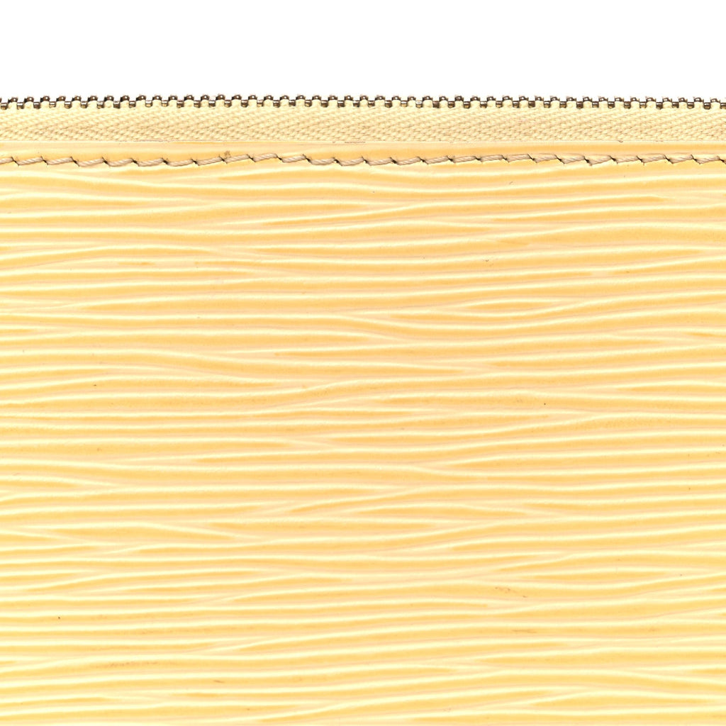 Epi Pochette Accessories 24 Vanilla