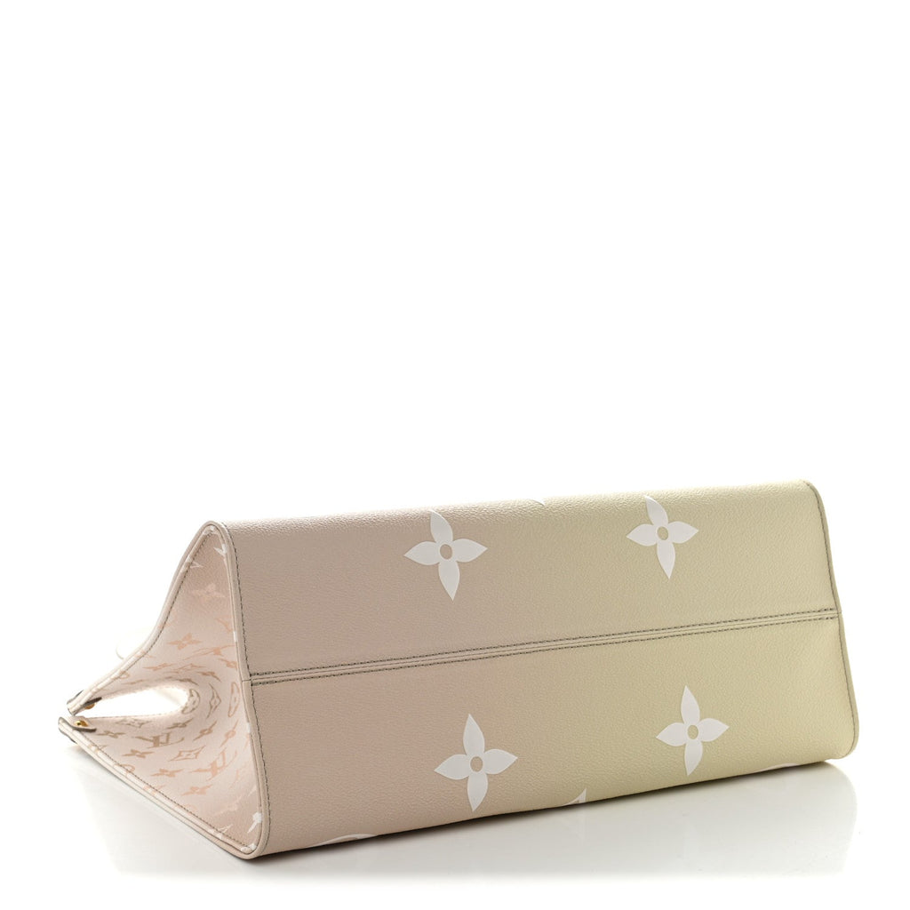 Monogram Giant Spring In The City OntheGo MM Sunset Kaki