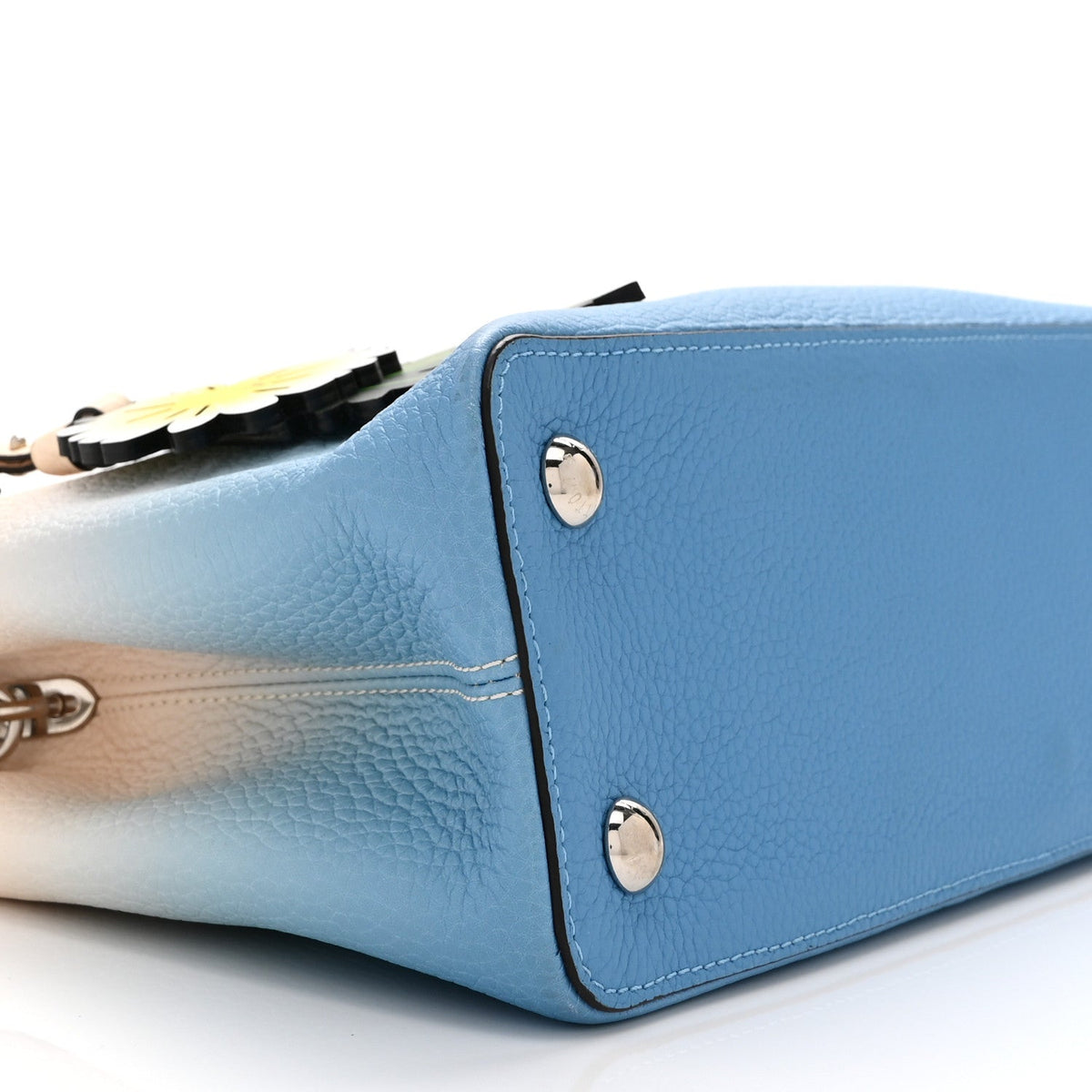 Taurillon Capucines MM Gradient Blue