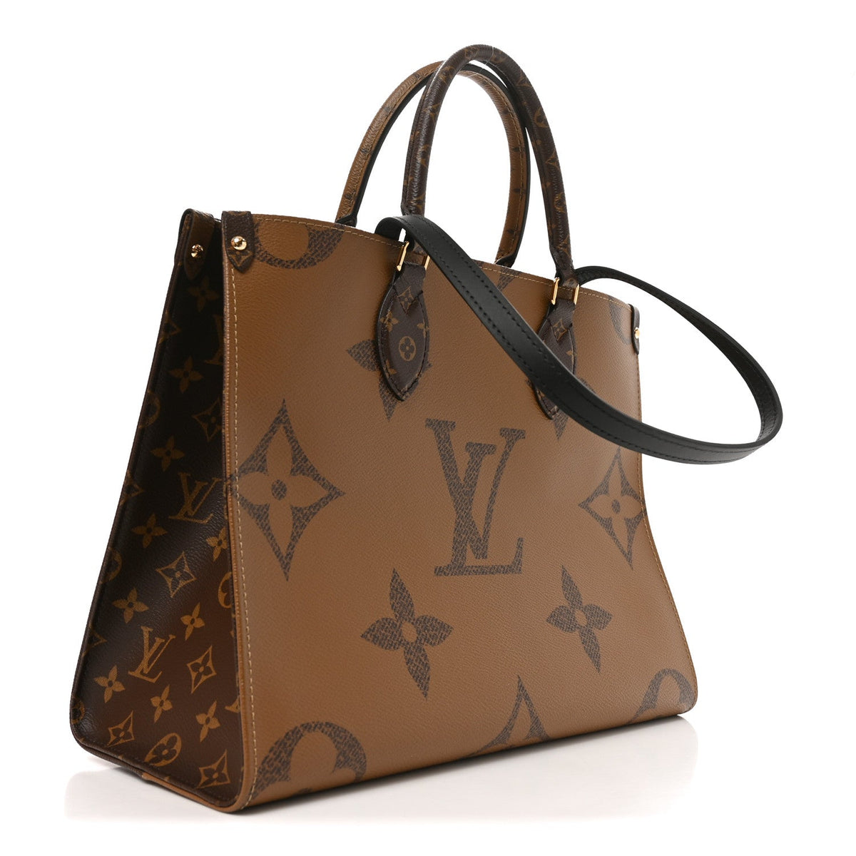 Reverse Monogram Giant Onthego MM