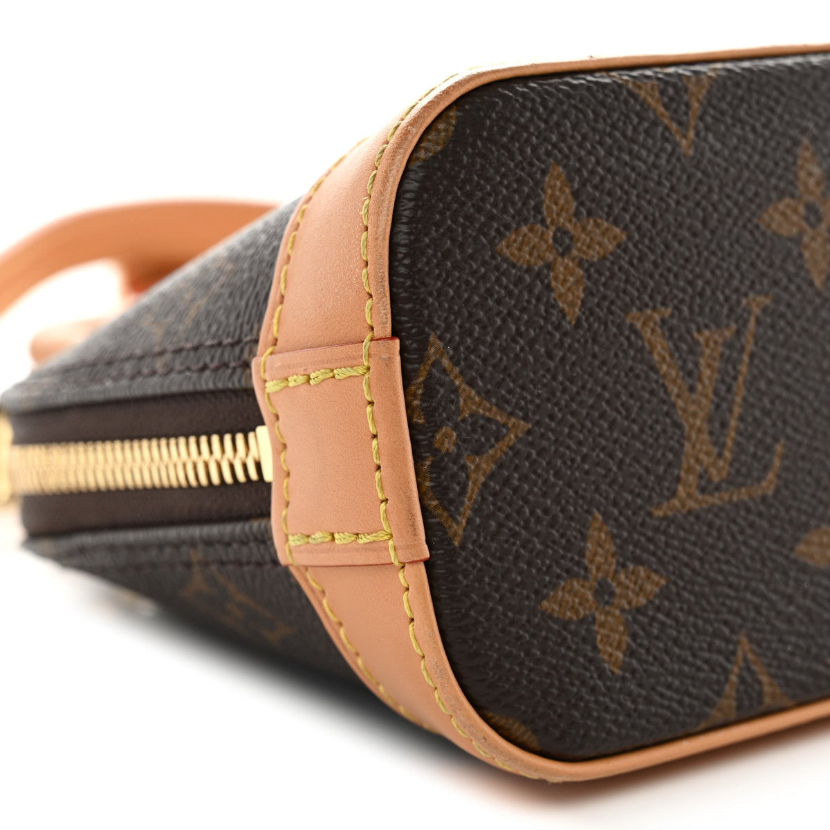 Monogram Nano Alma