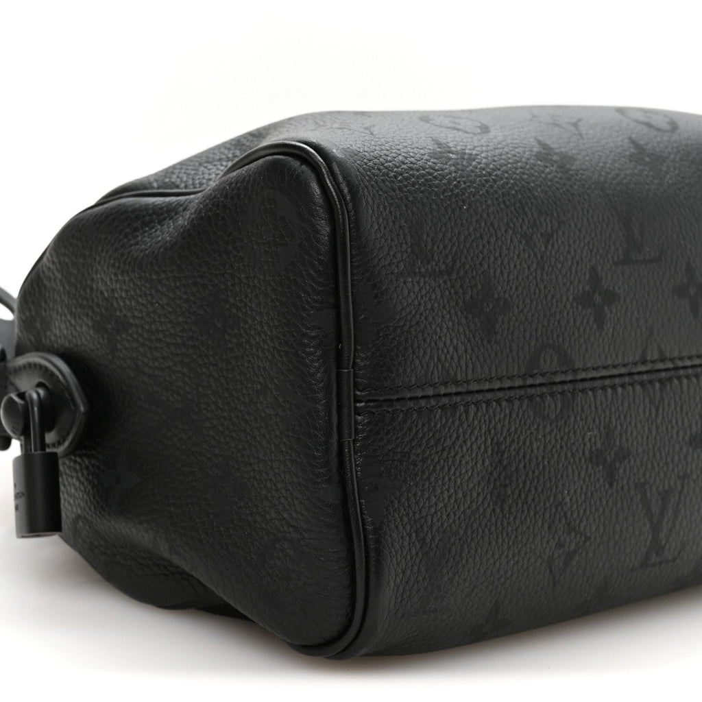 Calfskin Monogram Speedy P9 Bandouliere 20 Ultra Black
