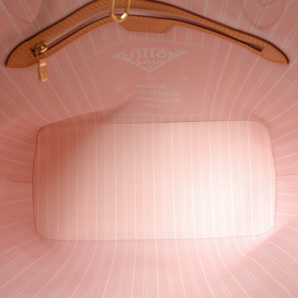 Monogram Giant By The Pool Neverfull MM Light Pink