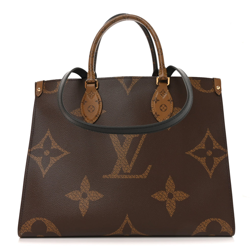 Reverse Monogram Giant Onthego MM