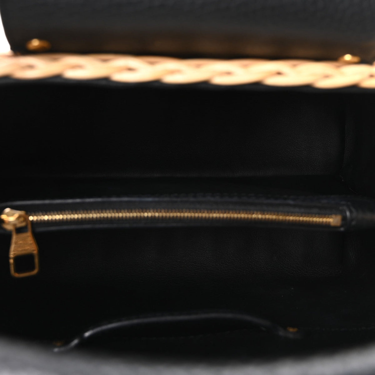 Rattan Calfskin Capucines BB Black
