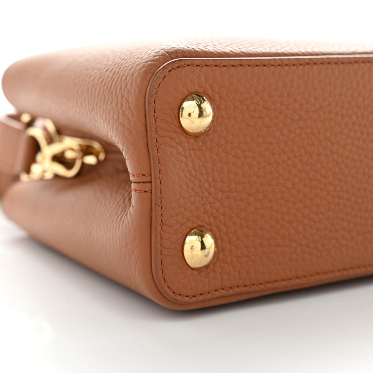 Taurillon Capucines BB Tan