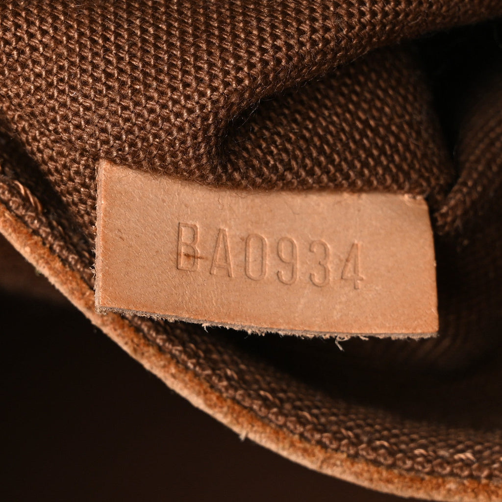 Monogram Alma MM