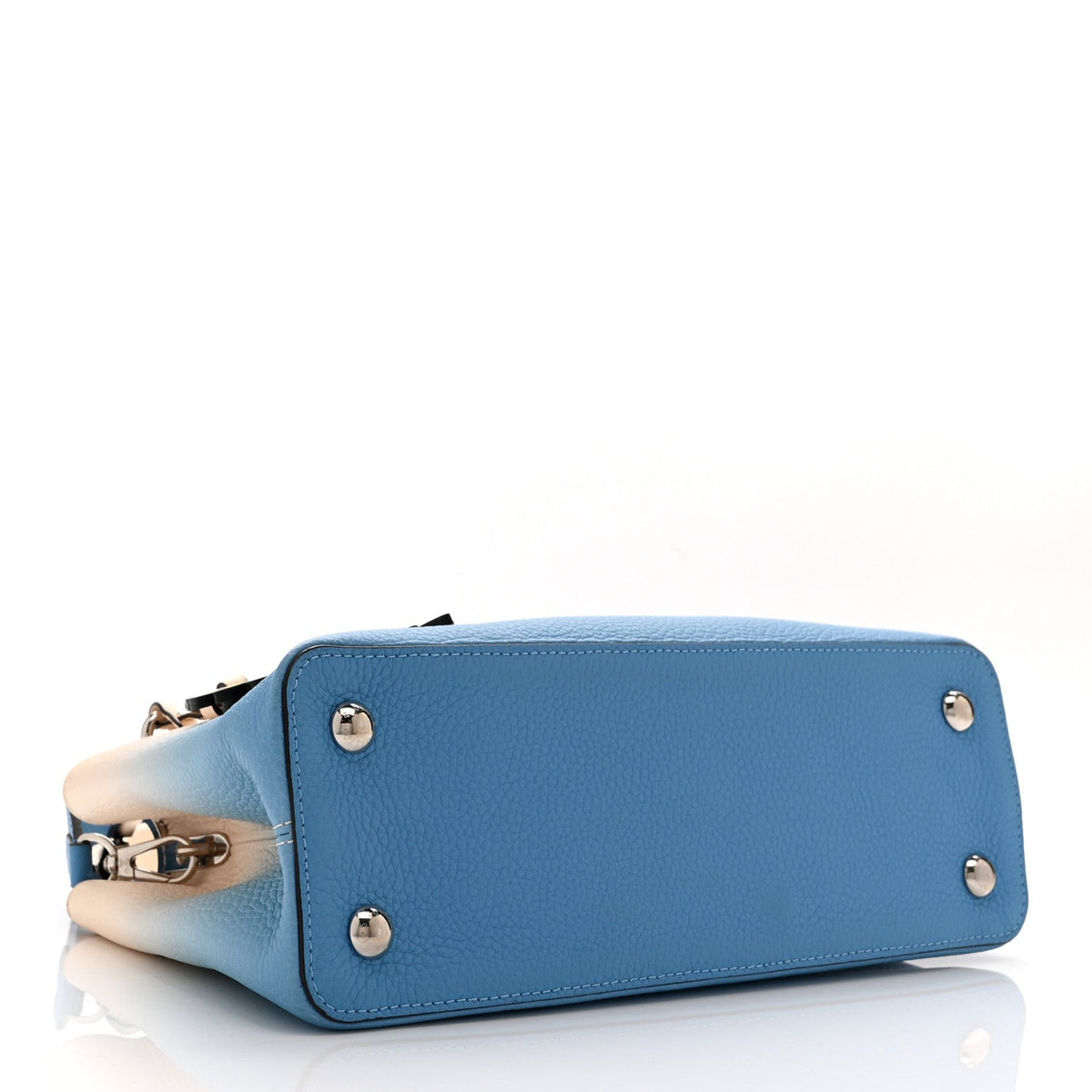 Taurillon Capucines MM Gradient Blue
