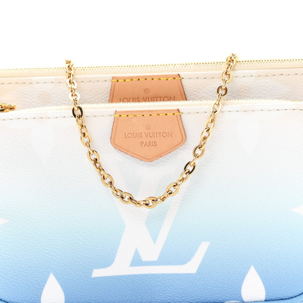 Monogram Giant By The Pool Multi Pochette Accessories Blue