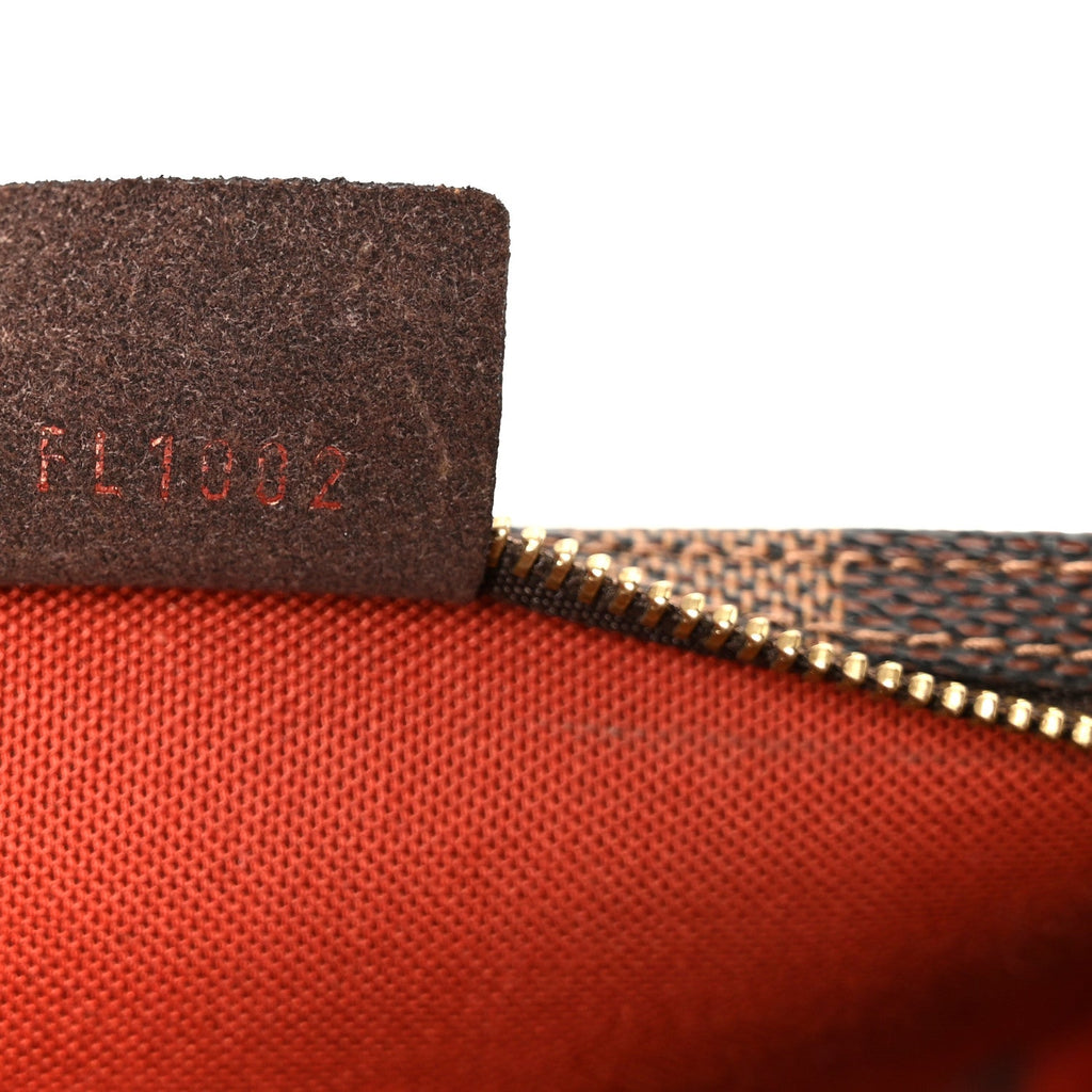 Damier Ebene Navona Pochette Accessories