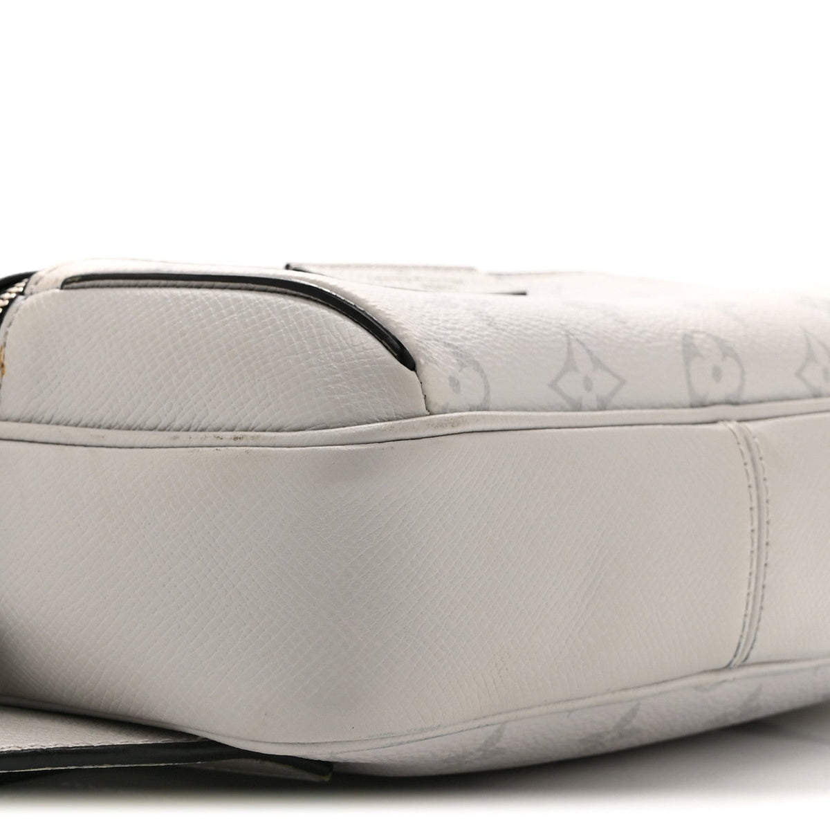 Taiga Monogram Outdoor Bumbag White