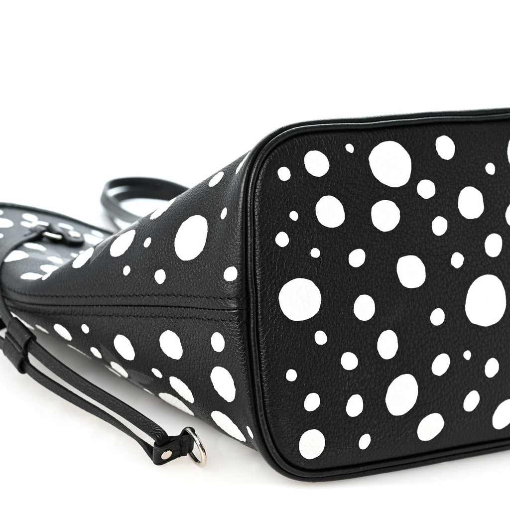 LV X YK Empreinte Neverfull MM Black White