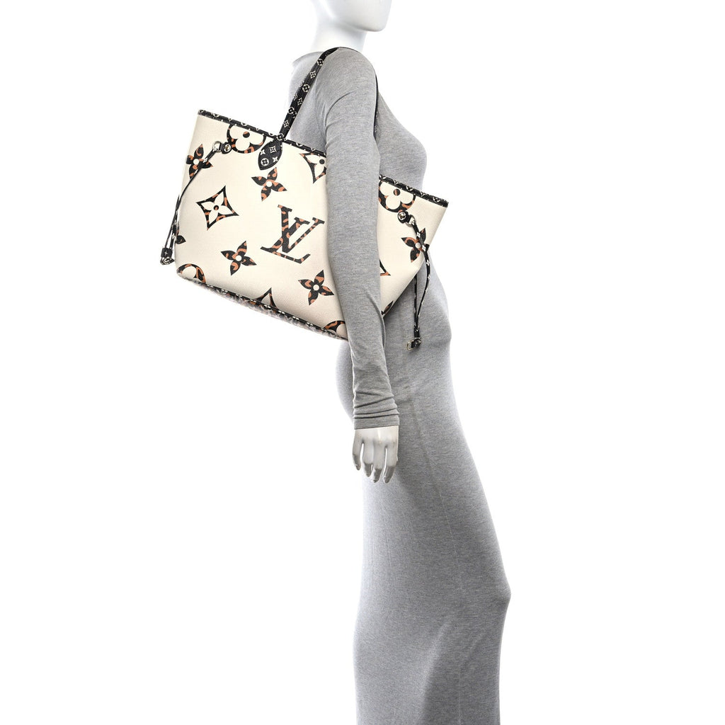 Monogram Giant Jungle Neverfull MM Ivory