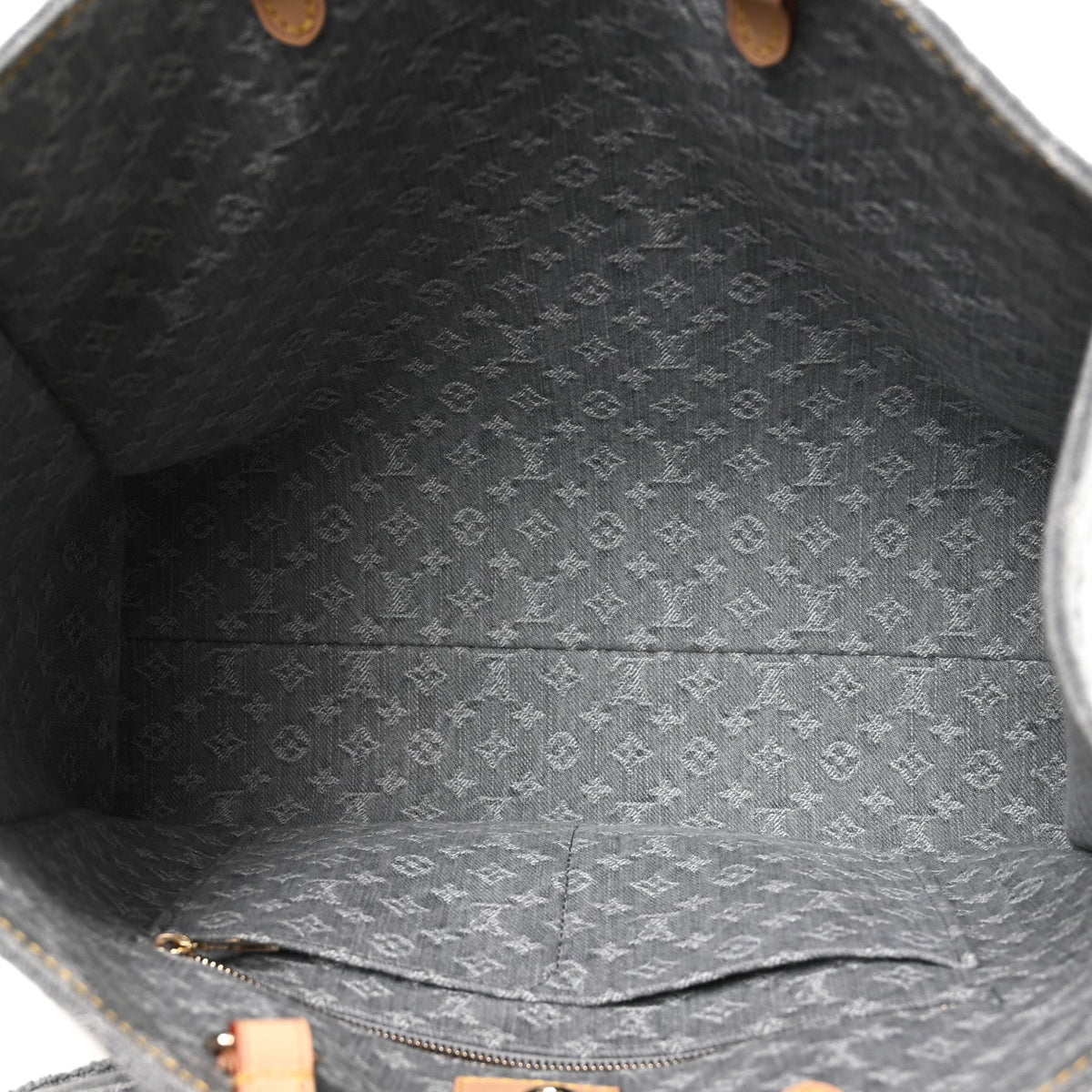 Monogram Denim Onthego MM Washed Grey