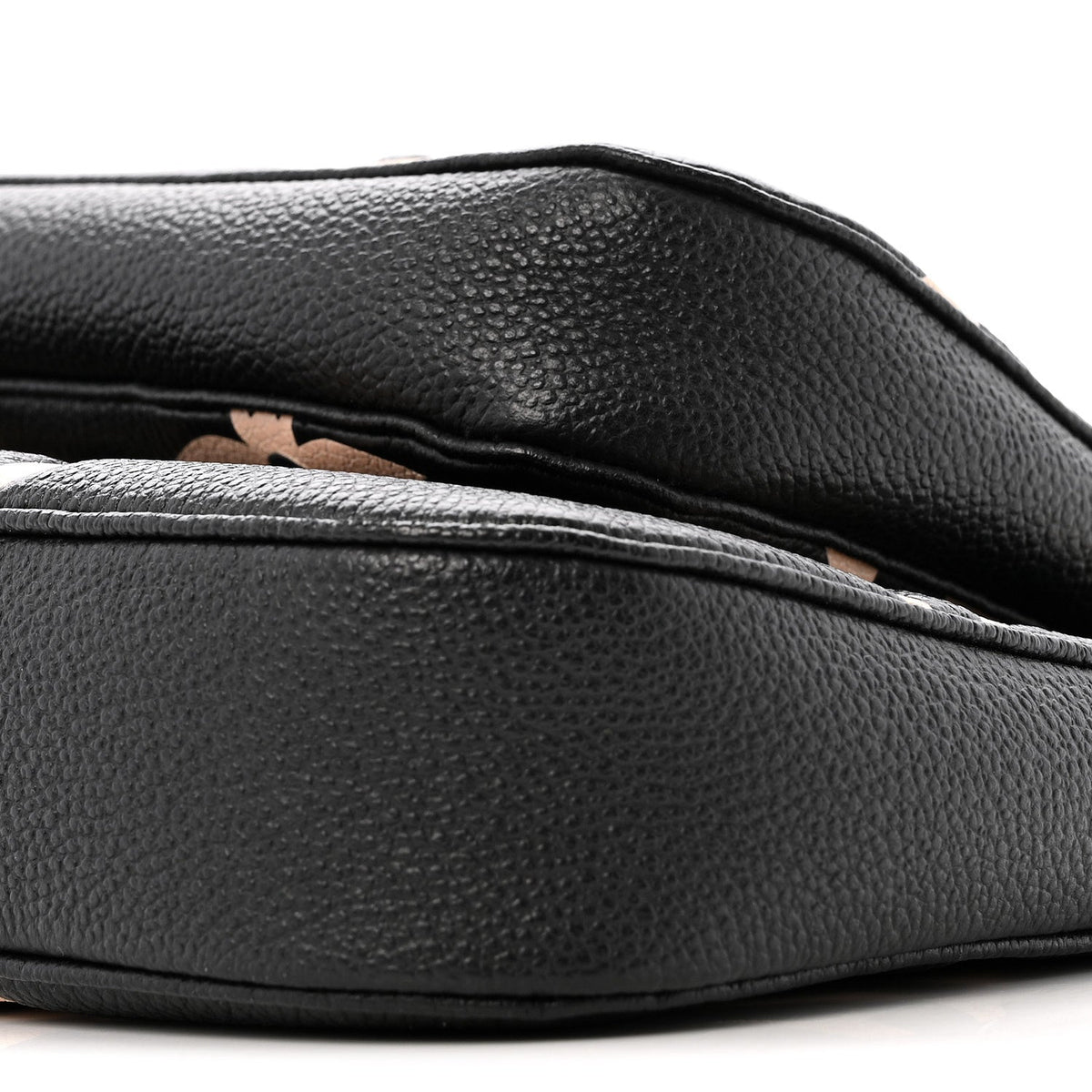 Empreinte Monogram Giant Multi Pochette Accessories Black Beige