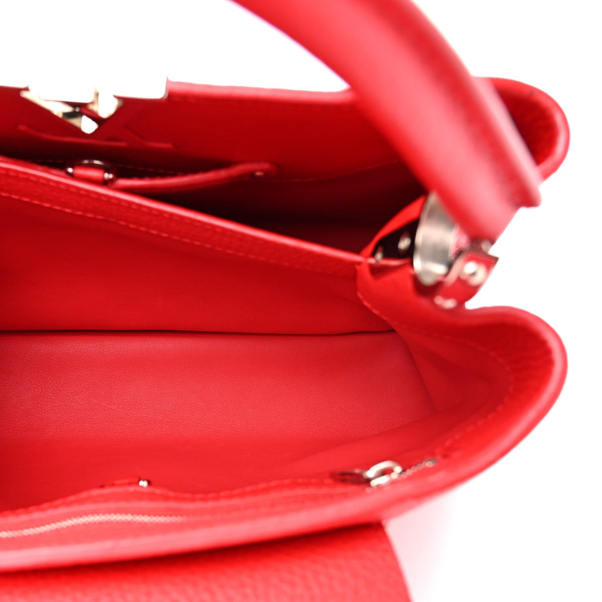 Taurillon Capucines PM Rubis