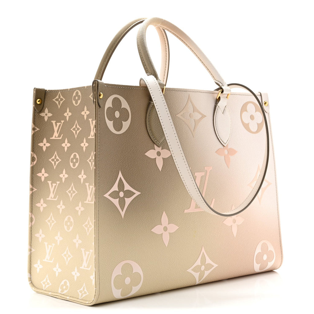 Monogram Giant Spring In The City OnTheGo MM Sunset Kaki