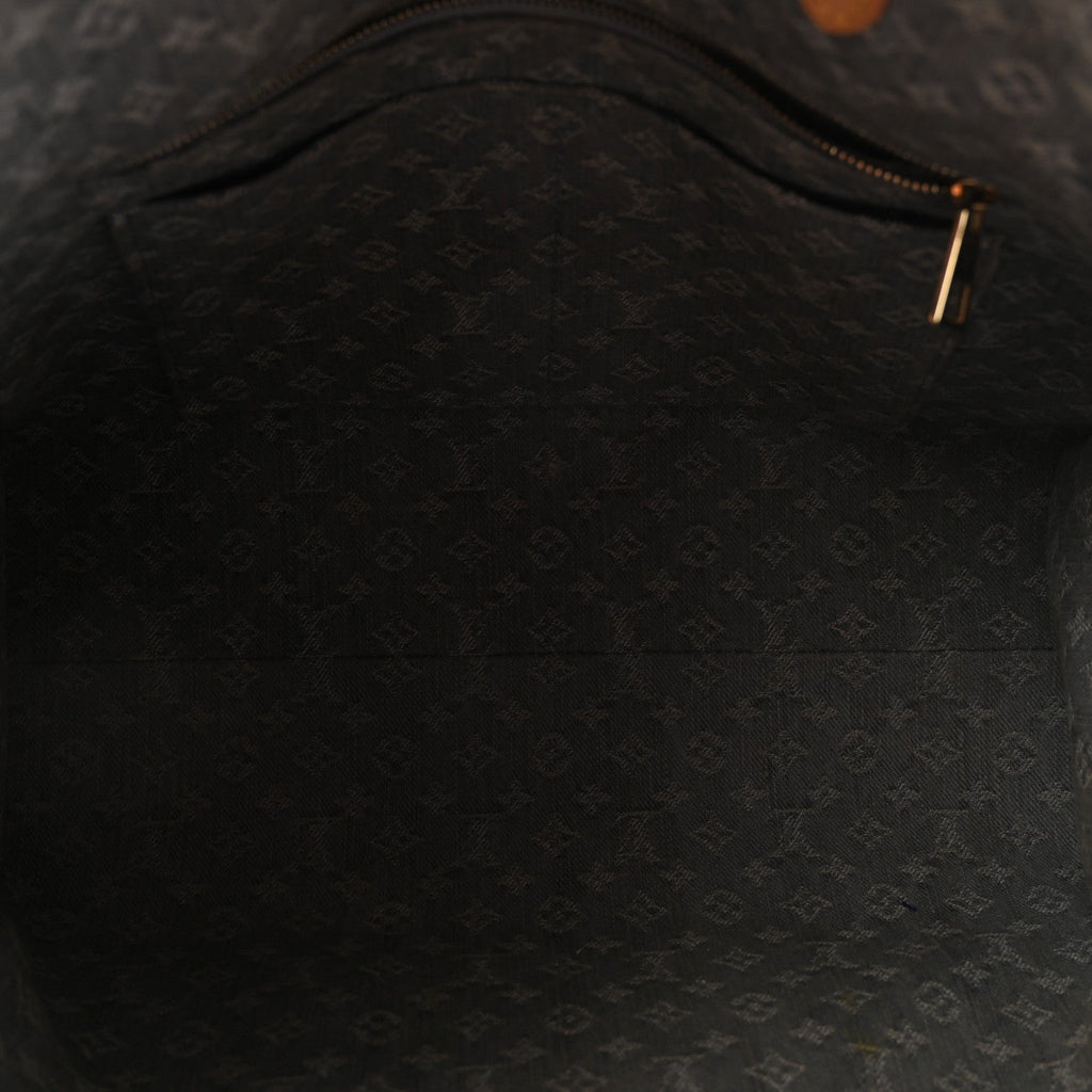 Monogram Denim Onthego MM Washed Grey