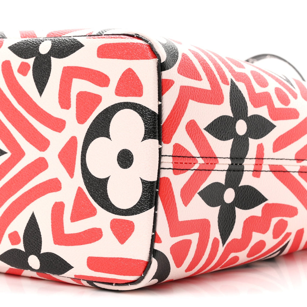 Monogram Giant Crafty Neverfull MM Creme Rouge Black