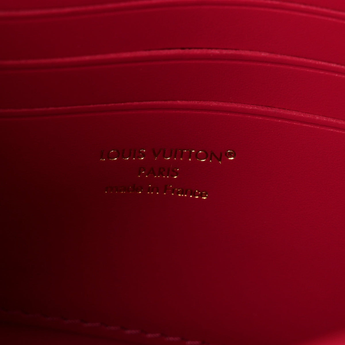 Calfskin LV Wallet On Chain Capucines Raspberry