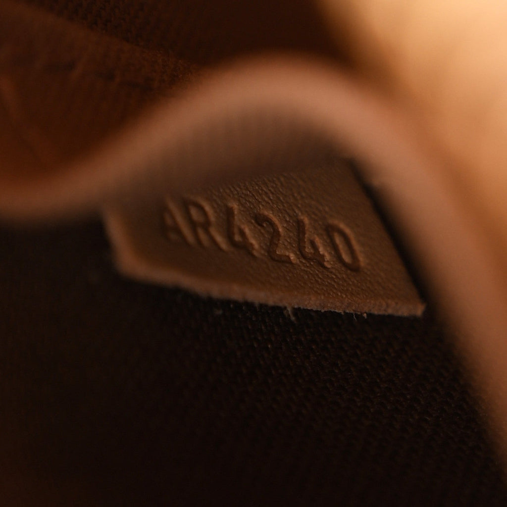 Monogram Alma BB