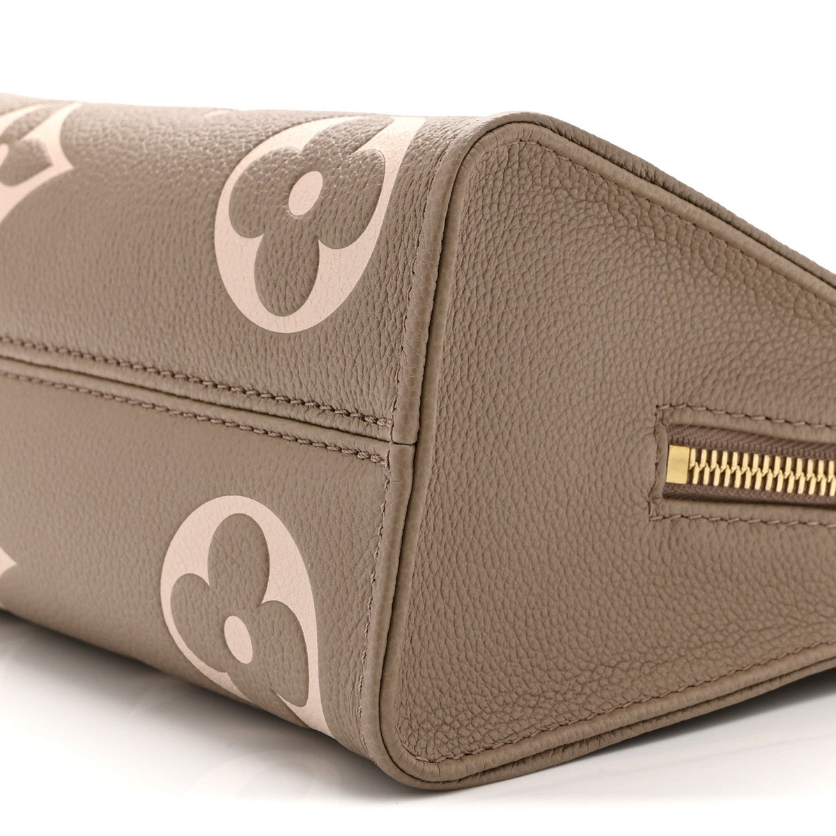 Empreinte OnTheGo East West Dove Cream