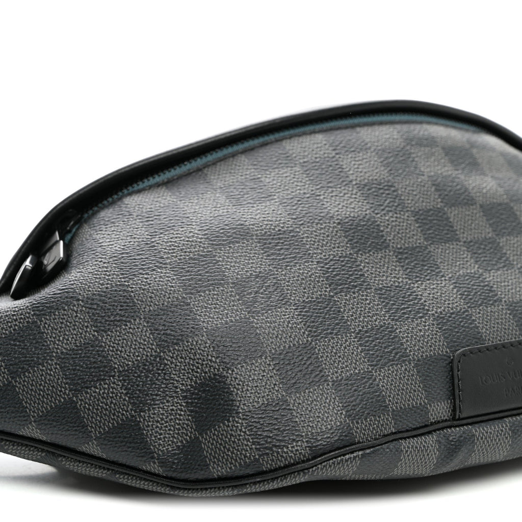 Damier Graphite Discovery Bumbag