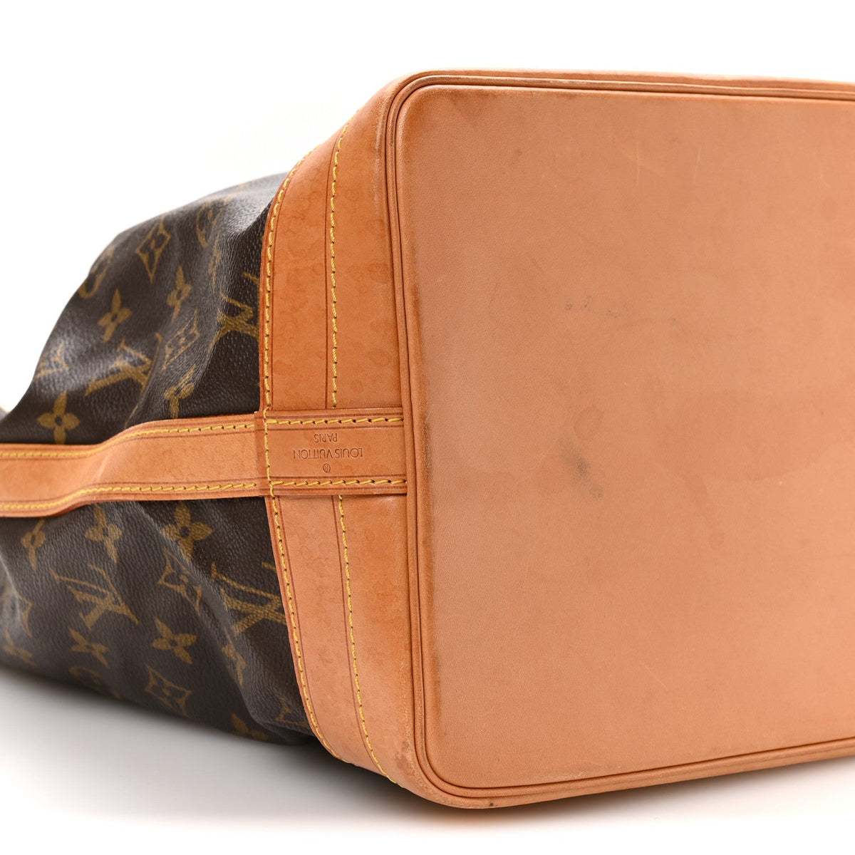 Monogram Noe