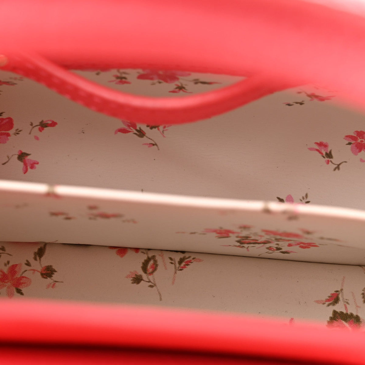 Taurillon LV Bloom Capucines Mini Pink Sky